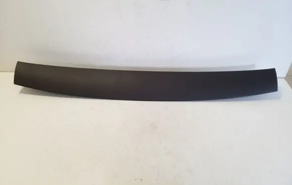 Volkswagen Sharan Tailgate/trunk upper cover trim 7N0867707