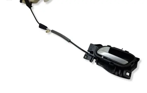 Peugeot 208 I Front door lock 9812500880 96555518VD