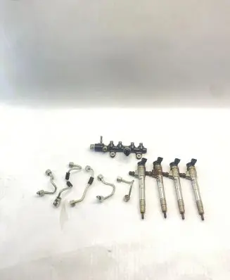 Fuel injectors set