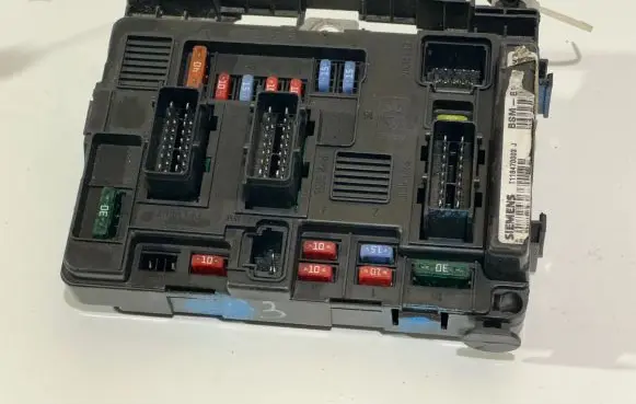 Citroen C5 BSM Control unit 9643498680 BSMB5