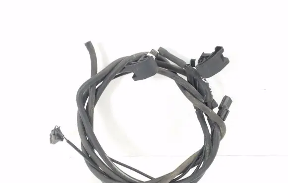 Jaguar XE Windshield washer spray nozzle 