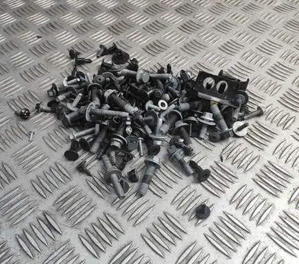 Volvo XC60 Nuts/bolts 