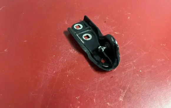 BMW X1 U11 Fender mounting bracket 9883415 9634685 41009883415