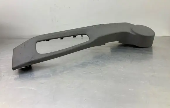 BMW 5 E60 E61 Seat trim 7068504