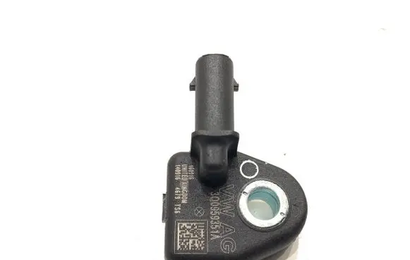 Volkswagen PASSAT B8 Airbag deployment crash/impact sensor 3Q0959351A