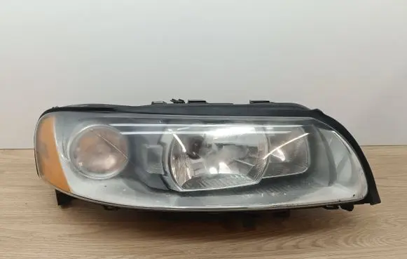 Volvo XC70 Headlight/headlamp 31446853 90100172 C90100172