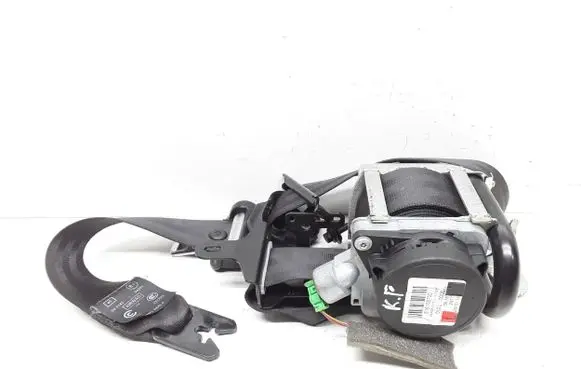 Volvo V60 Front seatbelt 616155700 39818841 P39818841
