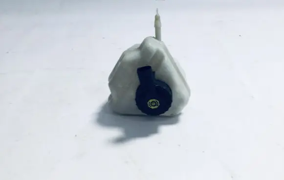 Audi Q7 4L Brake fluid reservoir 