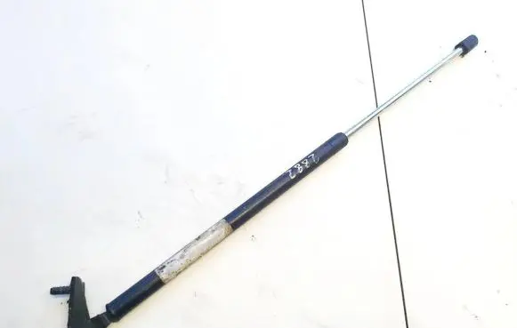 Hyundai Accent Tailgate/trunk strut/damper