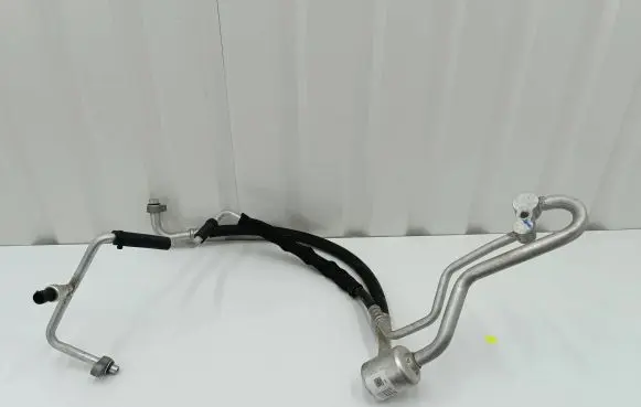Chevrolet Camaro Air conditioning (A/C) pipe/hose 84179663 254139595 3122000000000X