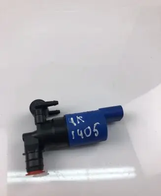 Jaguar XE Windscreen/windshield washer pump AV6113K082AA