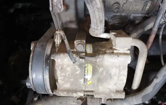 Ford Mondeo Mk III Air conditioning (A/C) compressor (pump)
