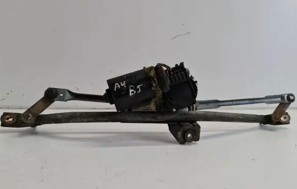 Audi A4 S4 B5 8D Front wiper linkage and motor 8D1955023 3397C20390