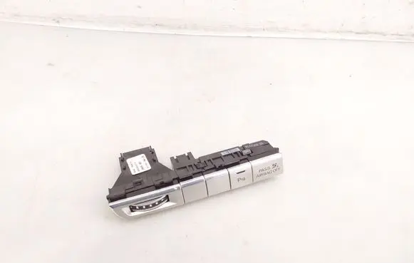 Audi A8 S8 D4 4H Parking (PDC) sensor switch 4H2959674AQ 4H0820911B