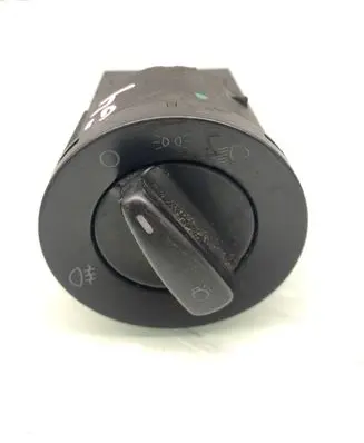 Volkswagen Golf IV Light switch TC41C0941531