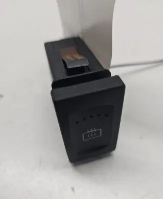 Windscreen/window heater switch