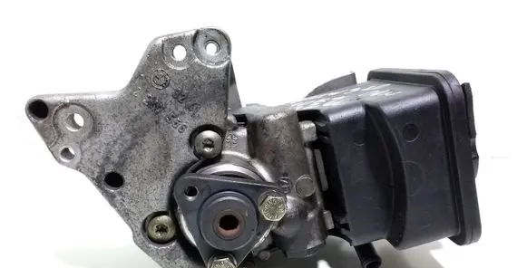 BMW 3 E46 Power steering pump 7692974519