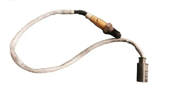Mercedes-Benz Vito Viano W639 Exhaust gas temperature sensor A0009059905 68011300