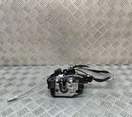 Mercedes-Benz GLE W167 Coupe door lock (next to the handle) A2220063999