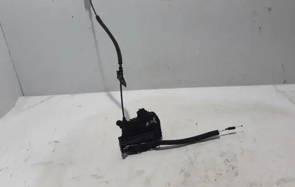 Renault Zoe Rear door lock 825037100R