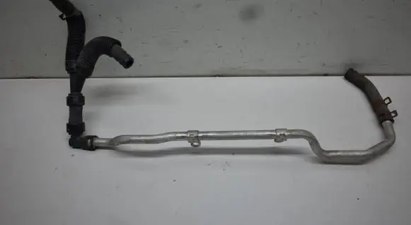Engine coolant pipe/hose