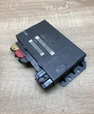 Audi A4 S4 B6 8E 8H Comfort/convenience module 8E0959433AS 2726B3