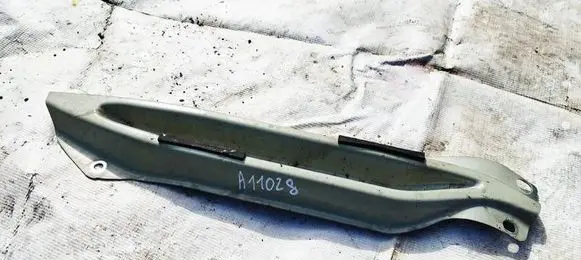 Volkswagen Golf V Other exterior part 1K6833508B