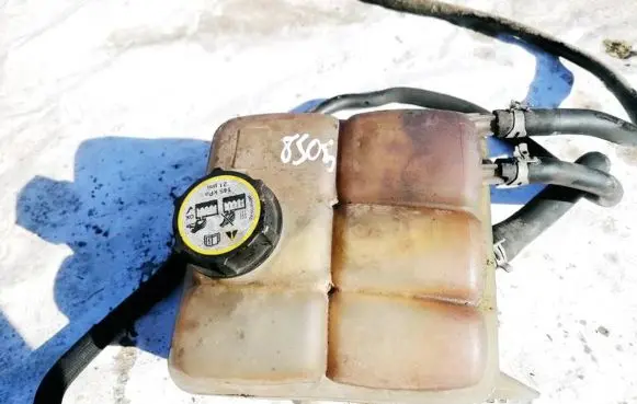 Volvo S40 Coolant expansion tank/reservoir 3M5H8K218 3M5H-8K218