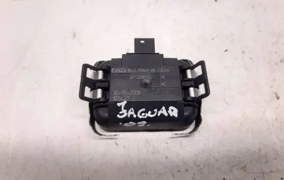 Jaguar XF X250 Rain sensor 8X2317D547BC 105427 321328000