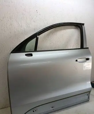 Porsche Macan (95B) Front door 95B831311A DX56D 31L02