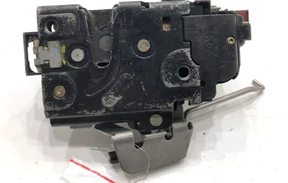 Audi A4 S4 B6 8E 8H Rear door lock 8E0839016C
