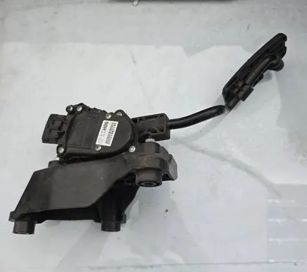 KIA Venga Accelerator throttle pedal 070814K0148 15538185