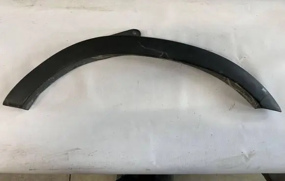 Renault Master II Front arch trim 7701692571B