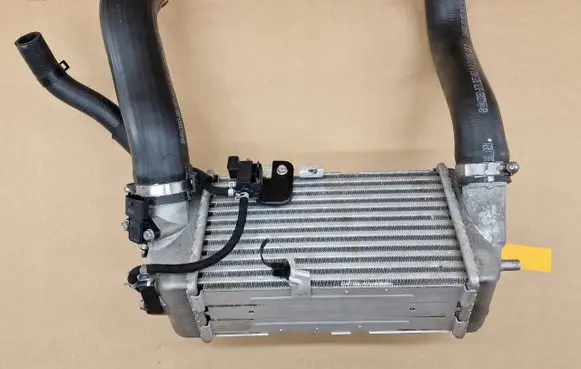 KIA Stonic Intercooler radiator