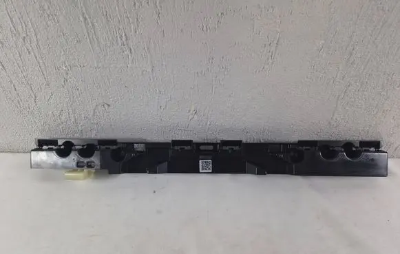 Tesla Model Y Juniper Rear bumper mounting bracket 209795200E