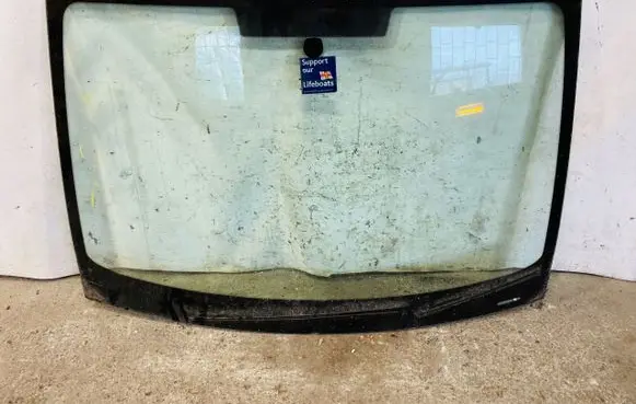 Citroen Berlingo Front windscreen/windshield window 