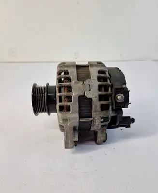 Volvo V40 Generator/alternator 30659580