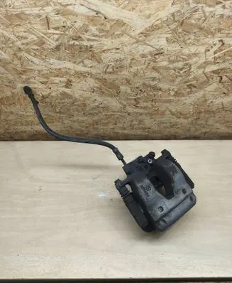 Mercedes-Benz CLS C257 Rear brake caliper 