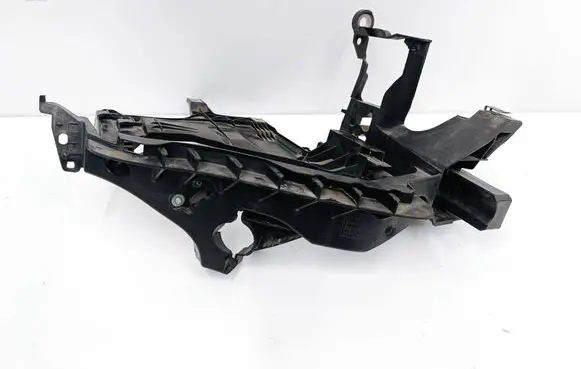 Audi A4 S4 B8 8K Headlight/headlamp mounting bracket 8K0805608B 1301073054