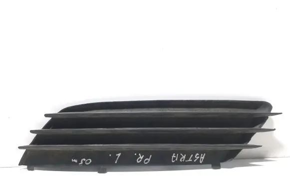 Opel Astra H Front bumper lower grill CHOP11010C2L