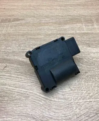 Audi A6 S6 C6 4F Air flap motor/actuator 4F0820511A 0132801359USED BVA