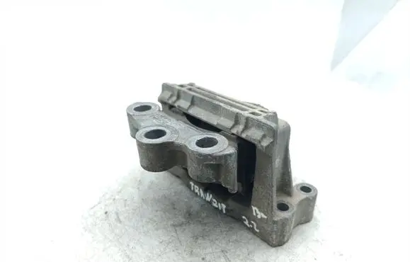 Engine mount bracket