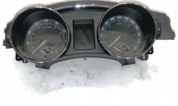Skoda Superb B6 (3T) Speedometer (instrument cluster) 3T1920841B