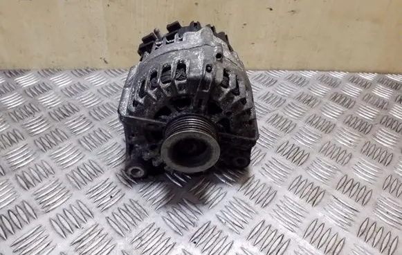 BMW X1 E84 Generator/alternator 7802261 FG18S019 2543461D