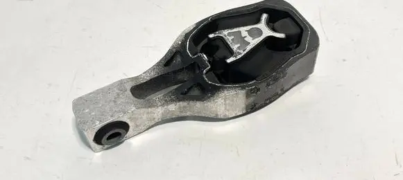 Peugeot 5008 II Engine mount bracket 9811786680 33781