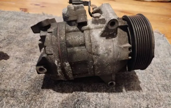 Nissan Qashqai+2 Air conditioning (A/C) compressor (pump) 92600BB60A 12004599 92600BB6CA