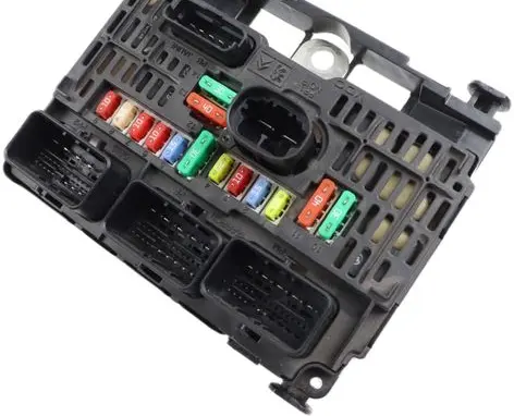 Citroen C5 Fuse module S118983004Q BSML0400