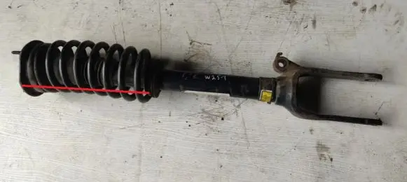 Mercedes-Benz R W251 Front shock absorber with coil spring A2513202813 A2513200330