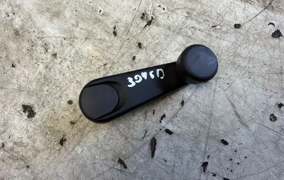 BMW 3 E46 Rear door window winding handle 1225032
