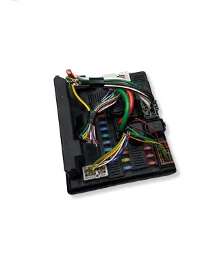 Nissan Qashqai Fuse module 284B7JD00B 519228324 1018340175